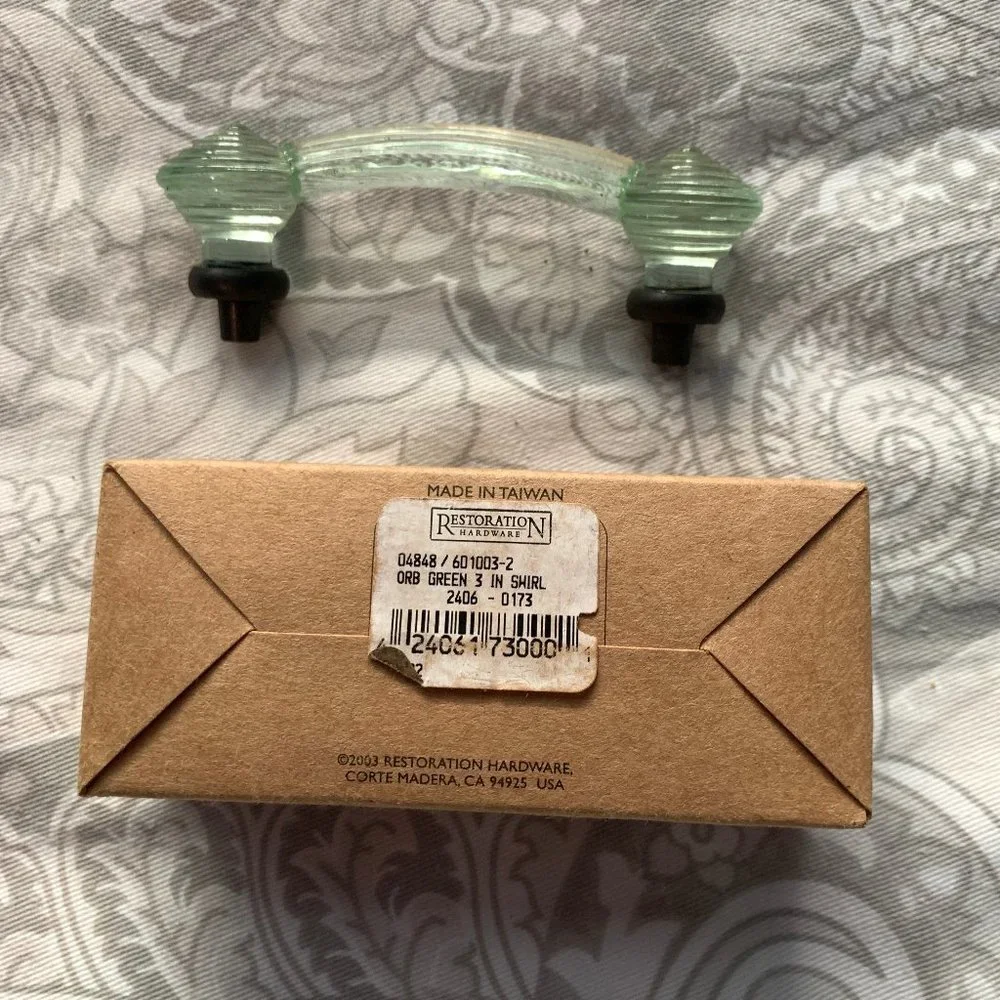 *Vintage* Restoration Hardware (1) Green Clear Glass Pull Swirl 3